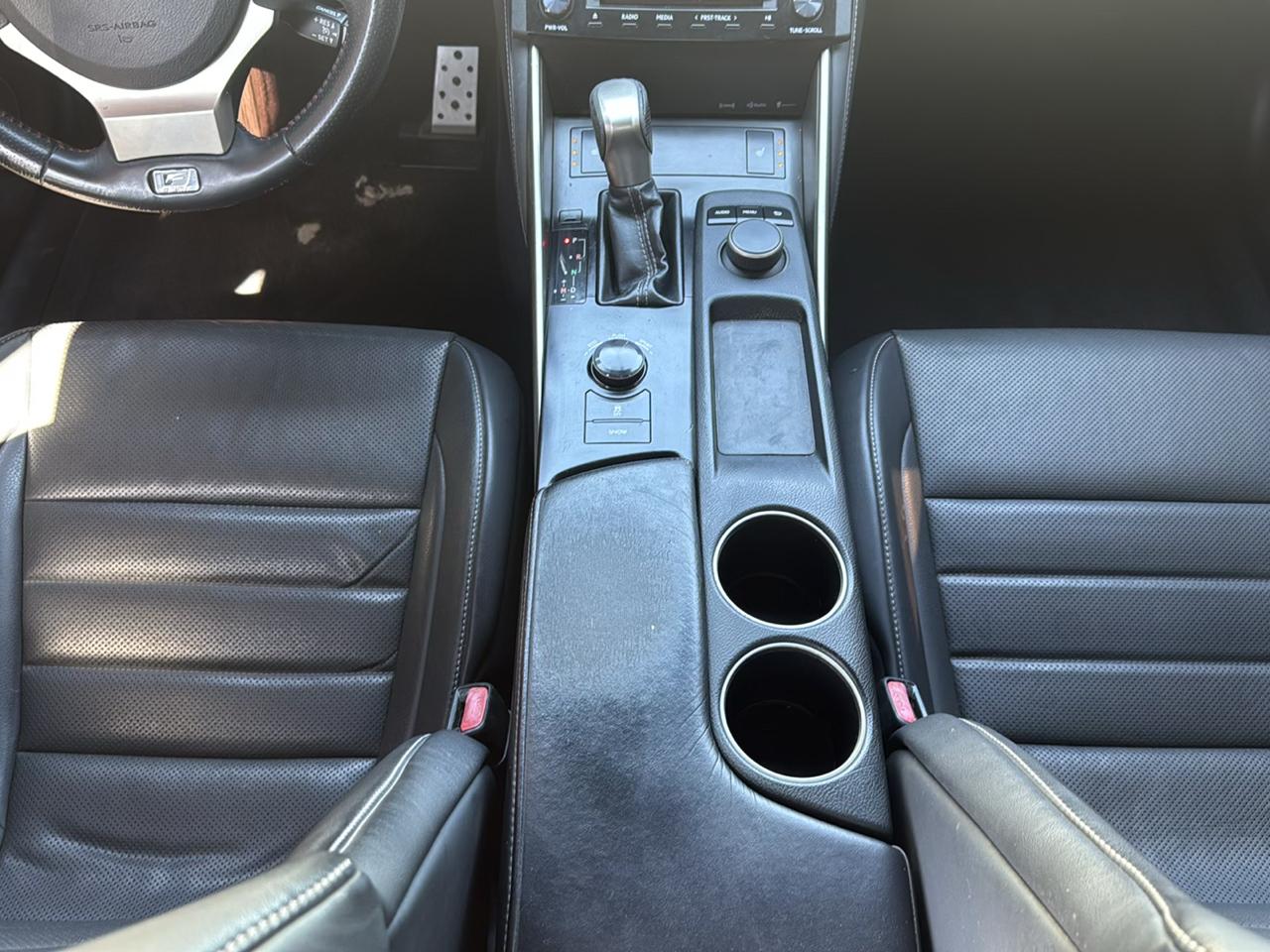 Lexus IS 250 4dr Sport Sdn Auto RWD 2014