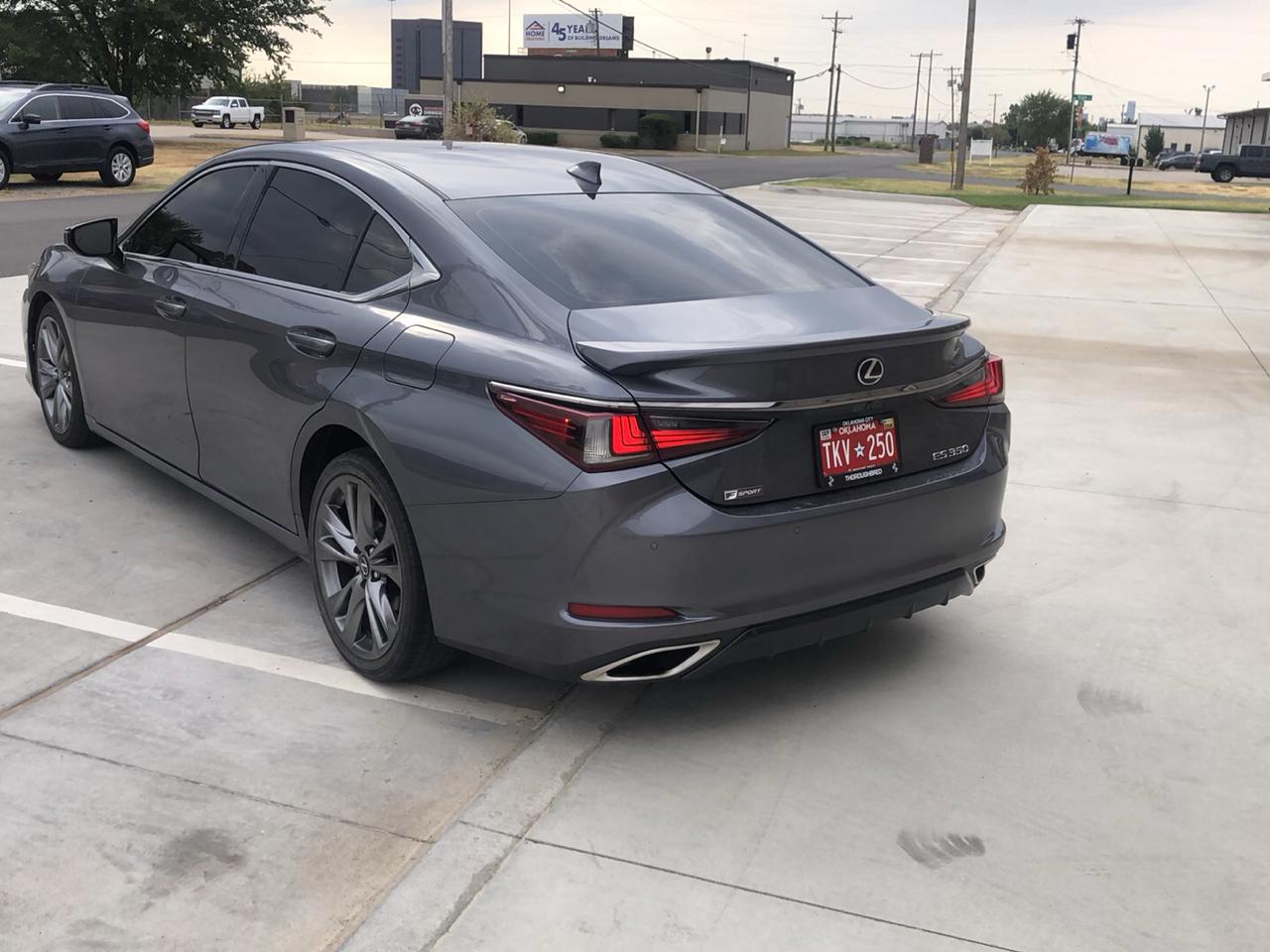 Lexus ES ES 350 FWD 2019