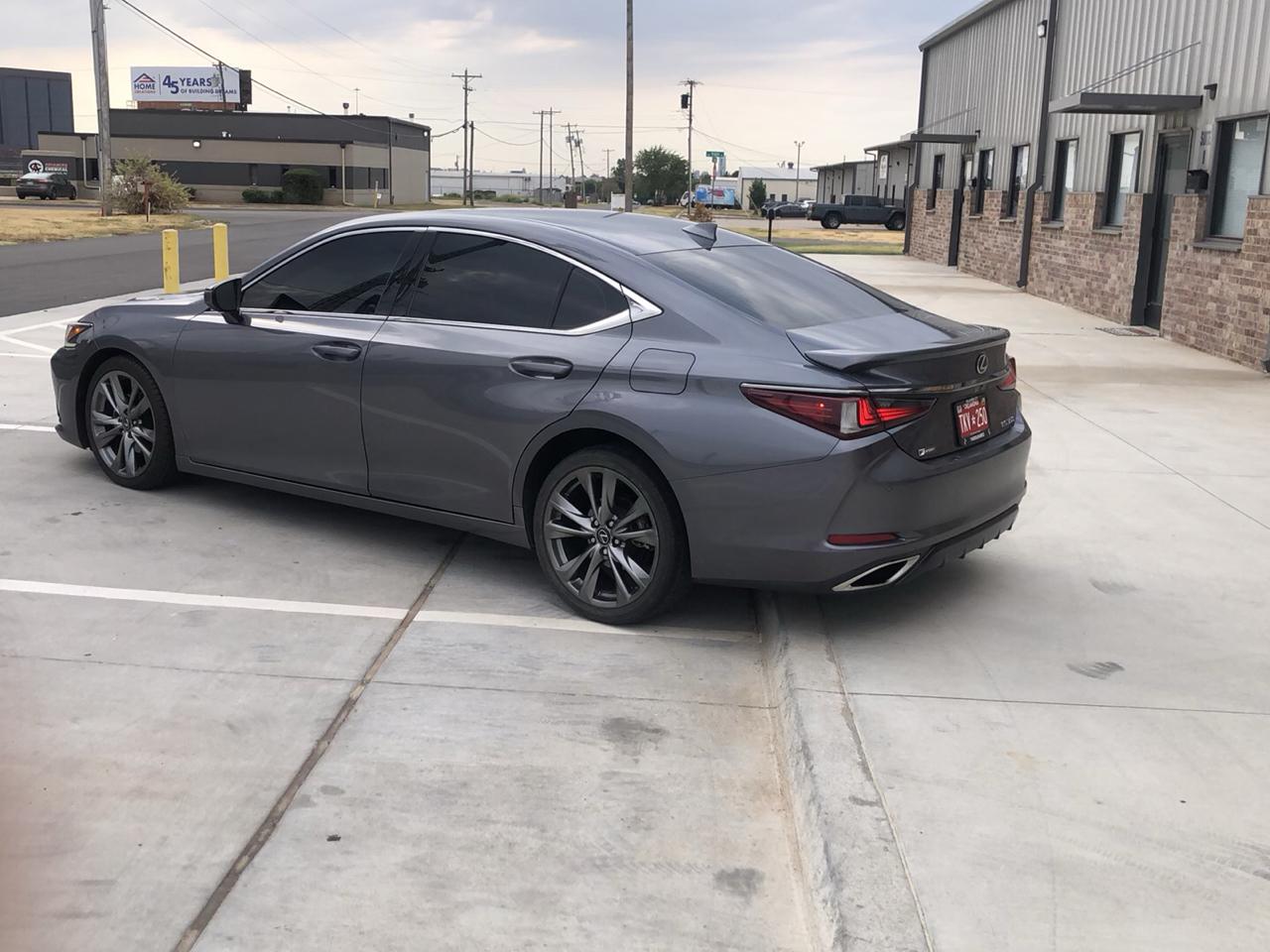 Lexus ES ES 350 FWD 2019