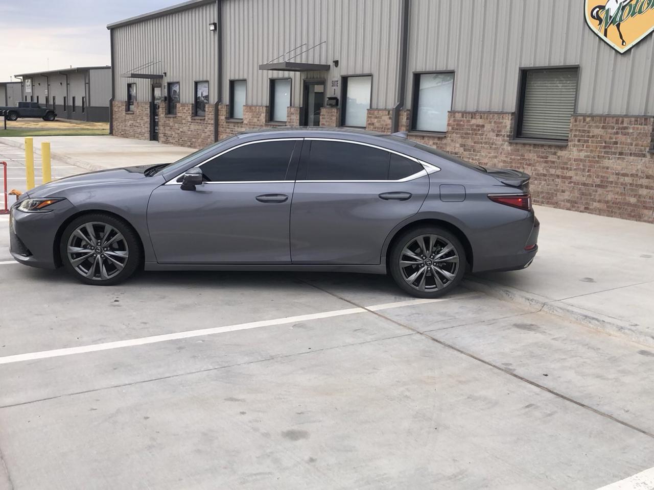 Lexus ES ES 350 FWD 2019