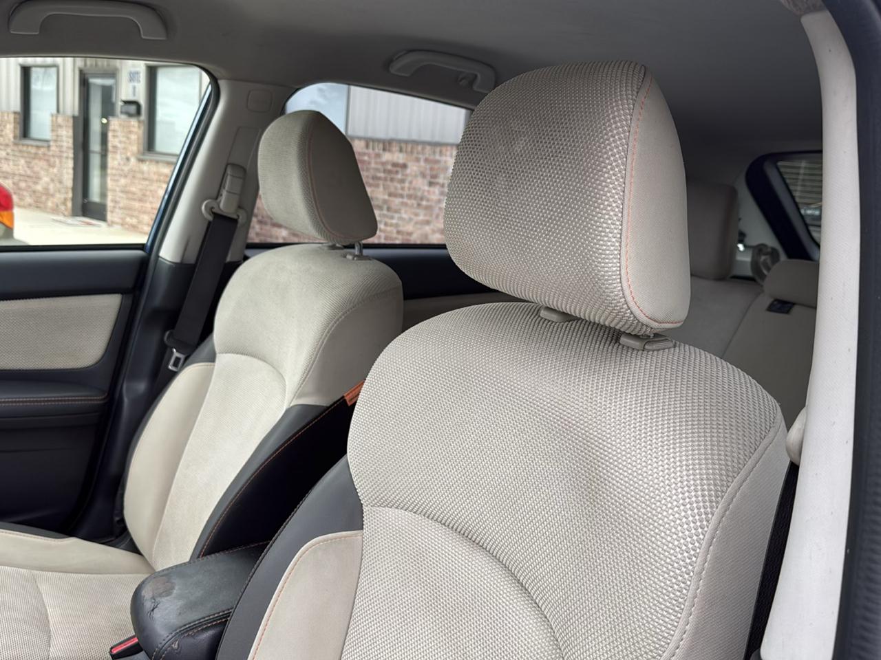 Subaru Crosstrek 5dr CVT 2.0i Premium 2016