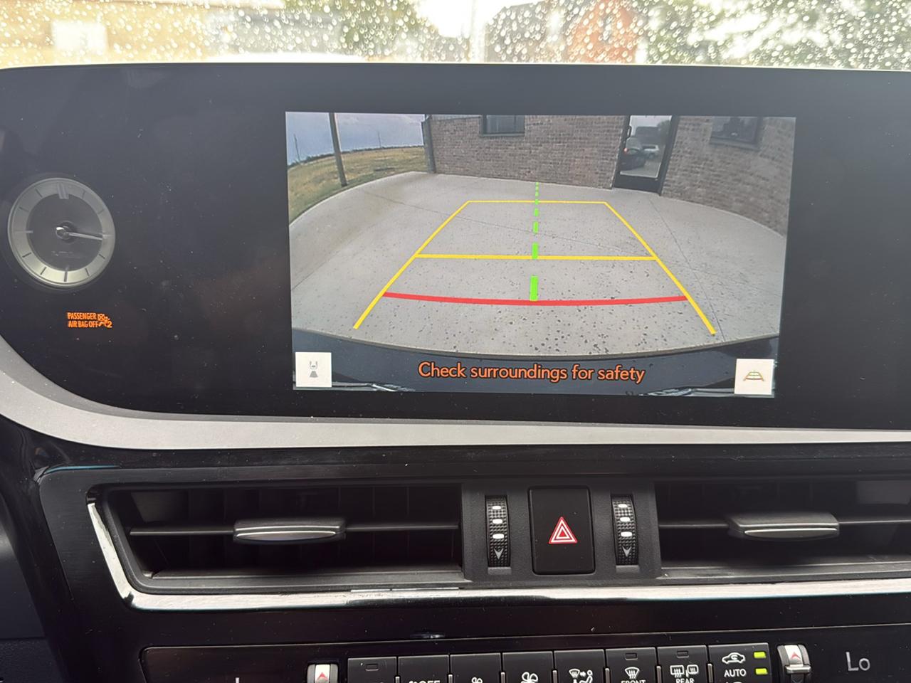 Lexus ES ES 300h FWD 2024