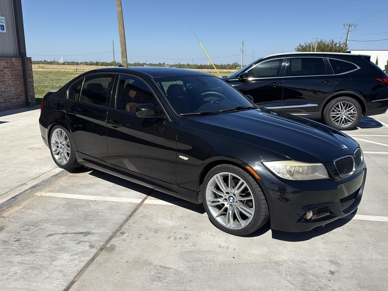 BMW 328i photo 7