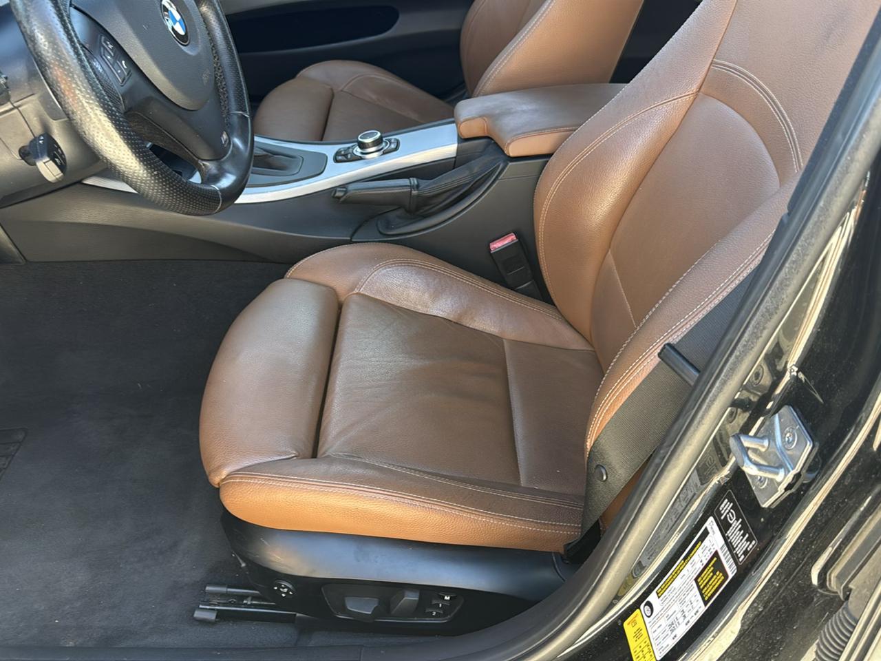 BMW 328i photo 36