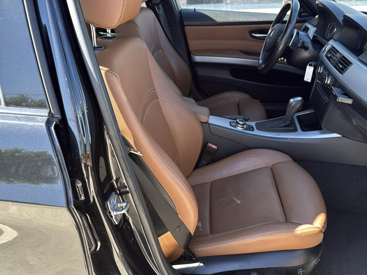 BMW 328i photo 48