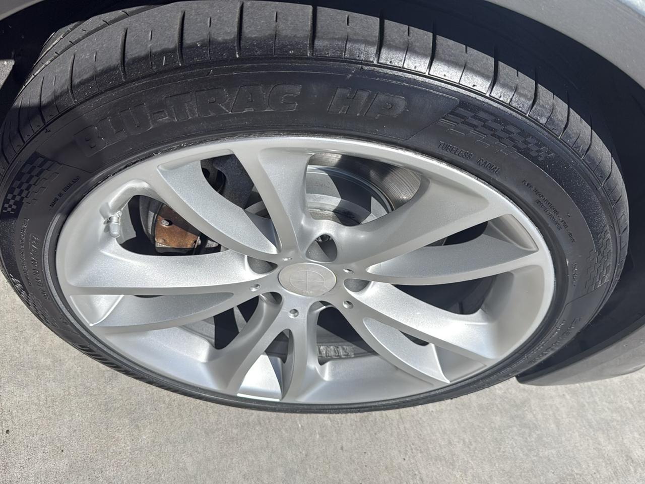BMW 5 Series 4dr Sdn 535i xDrive AWD 2014