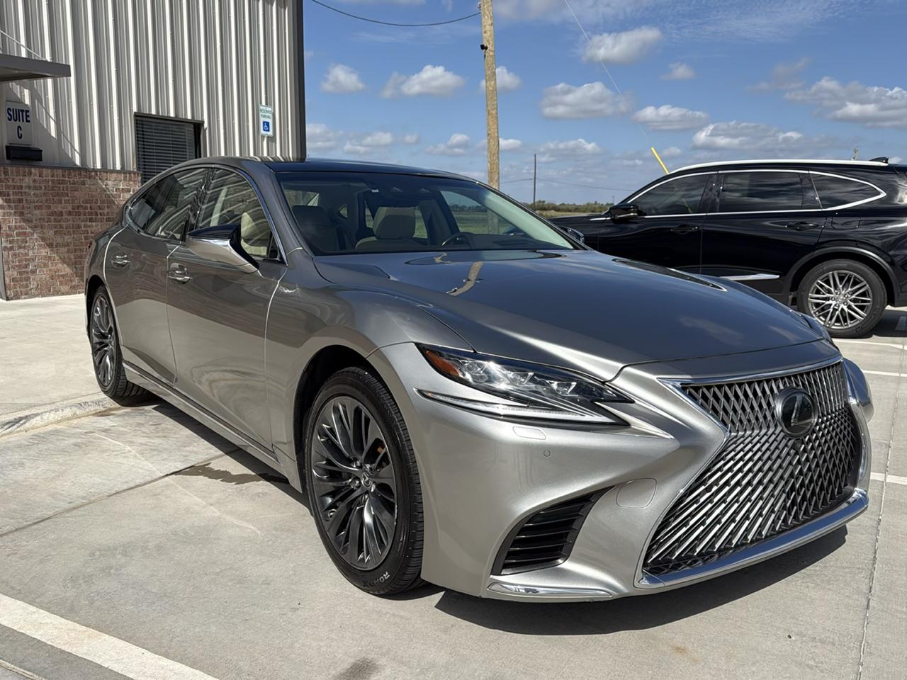 Lexus LS LS 500 RWD 2018