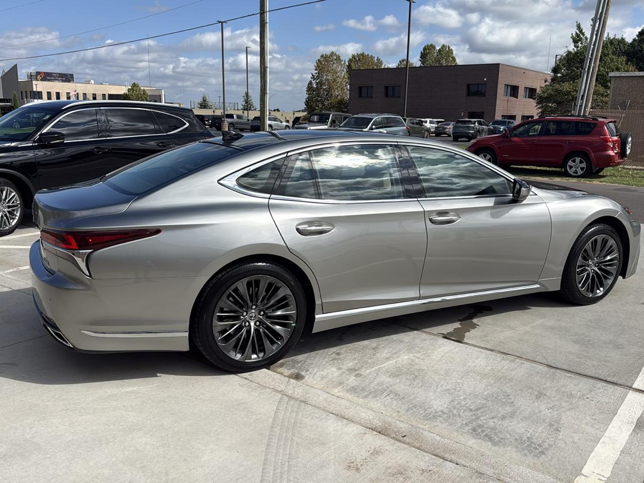 Lexus LS LS 500 RWD 2018