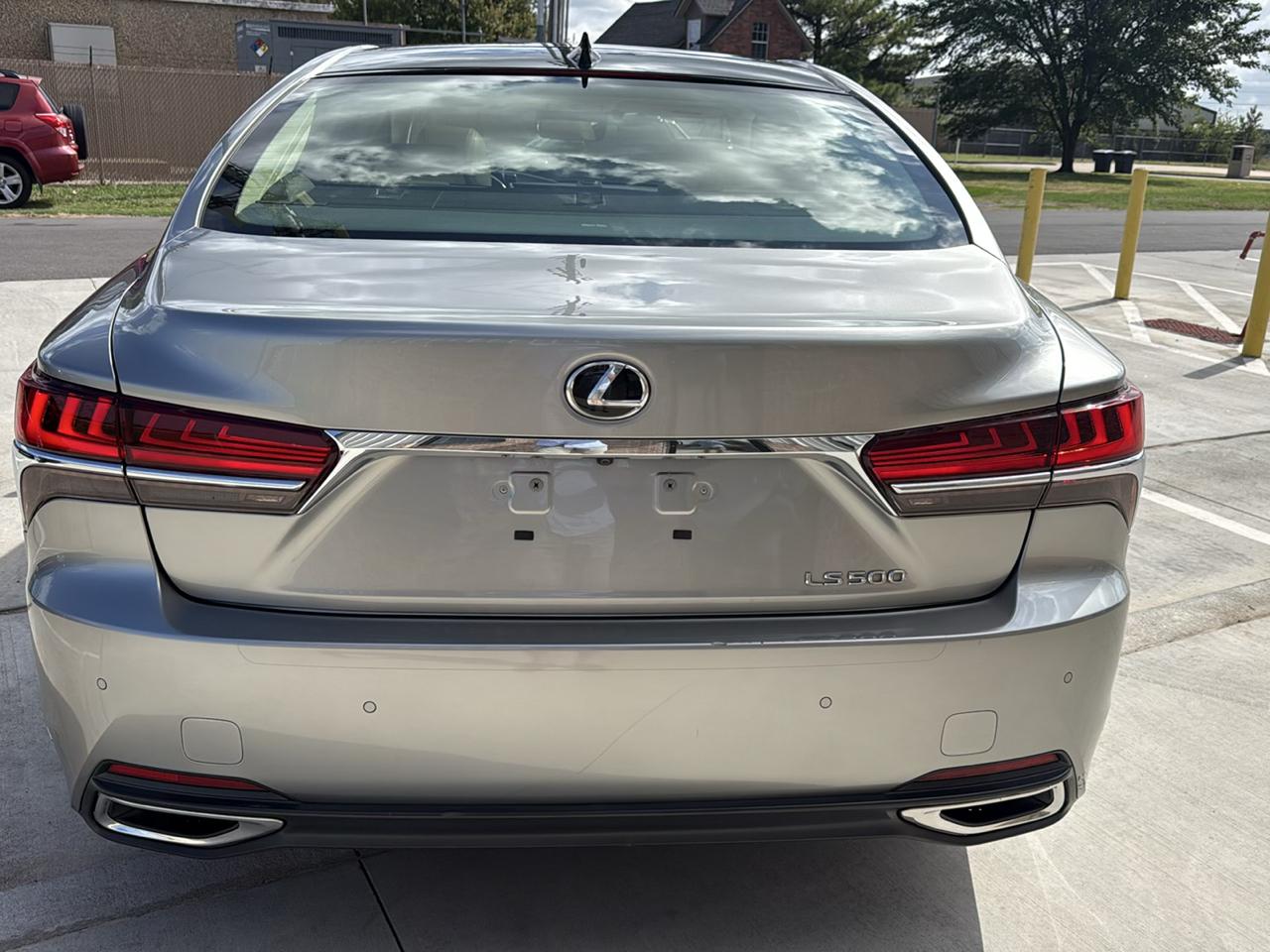 Lexus LS LS 500 RWD 2018