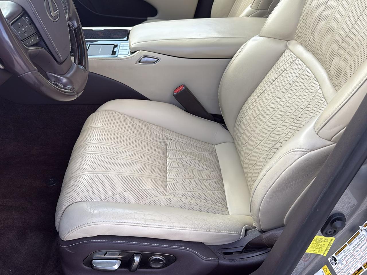 Lexus LS LS 500 RWD 2018