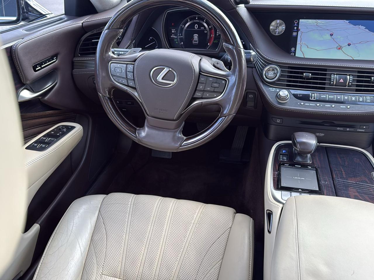 Lexus LS LS 500 RWD 2018