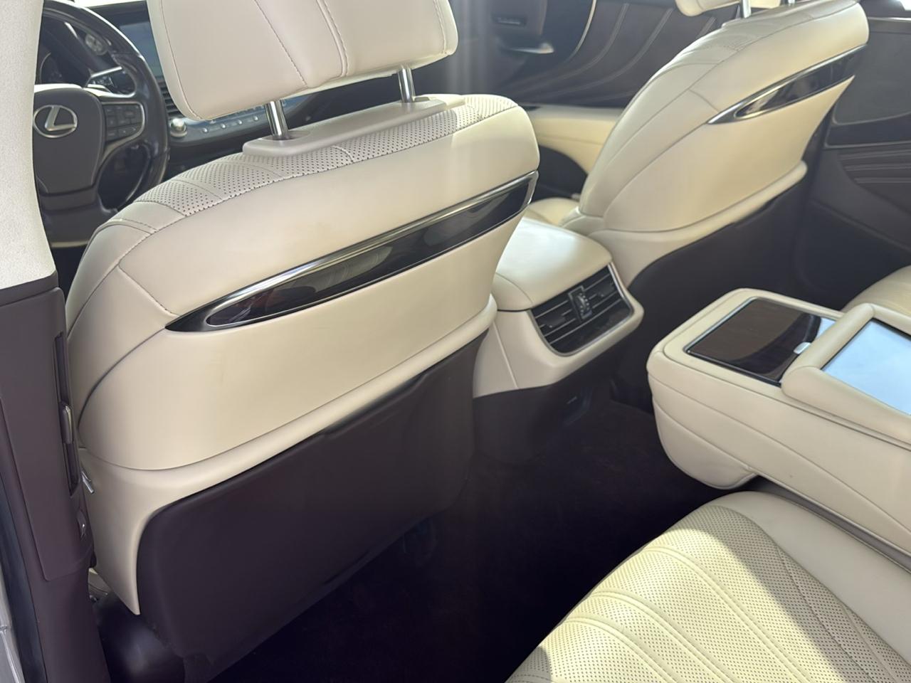 Lexus LS LS 500 RWD 2018