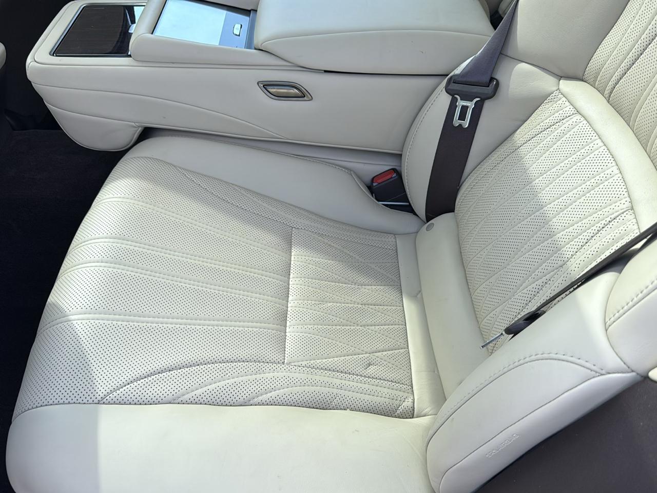 Lexus LS LS 500 RWD 2018