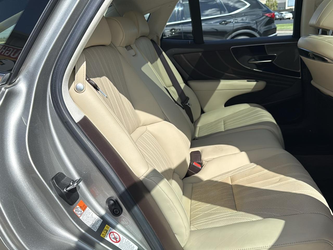 Lexus LS LS 500 RWD 2018