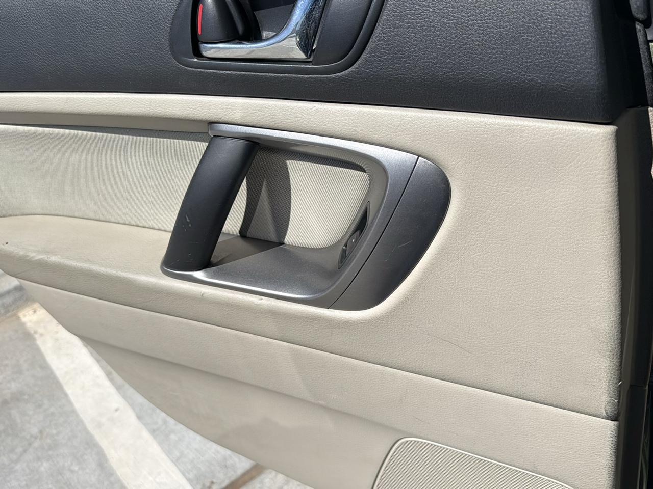 Subaru Outback  2007