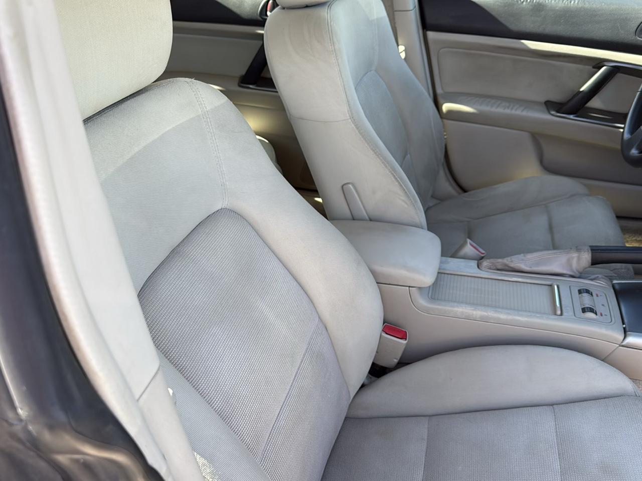 Subaru Outback  2007