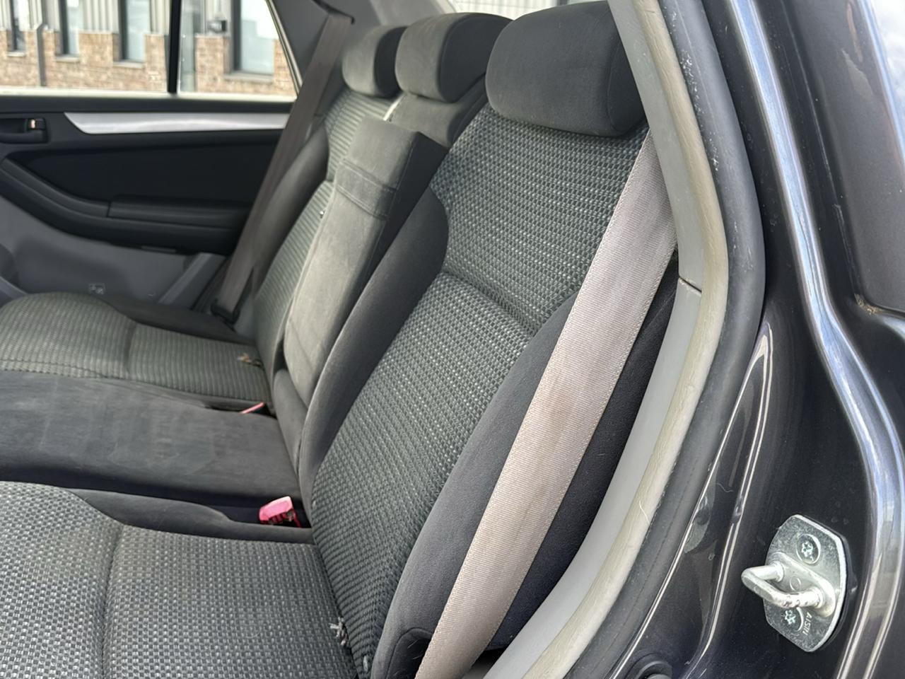 Toyota 4Runner 4dr SR5 V8 Auto 4WD (Natl) 2005