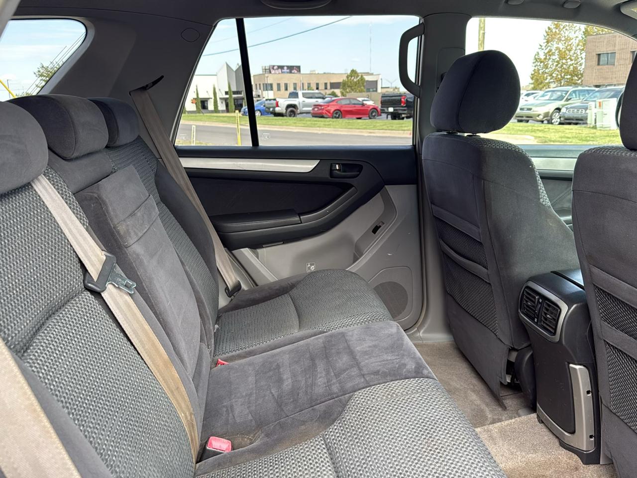 Toyota 4Runner 4dr SR5 V8 Auto 4WD (Natl) 2005