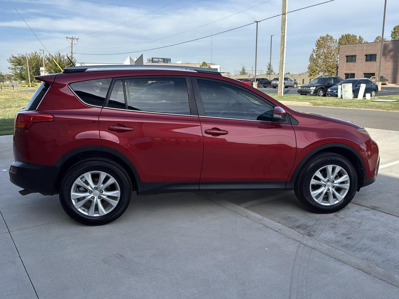 Toyota RAV4 FWD 4dr Limited (Natl) 2015