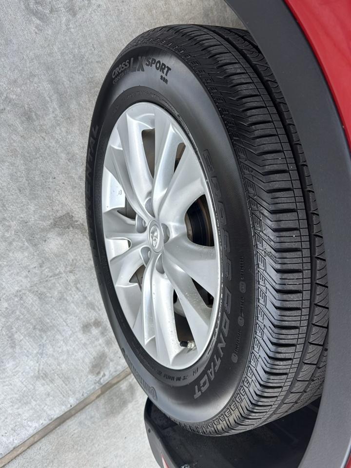 Toyota RAV4 FWD 4dr Limited (Natl) 2015