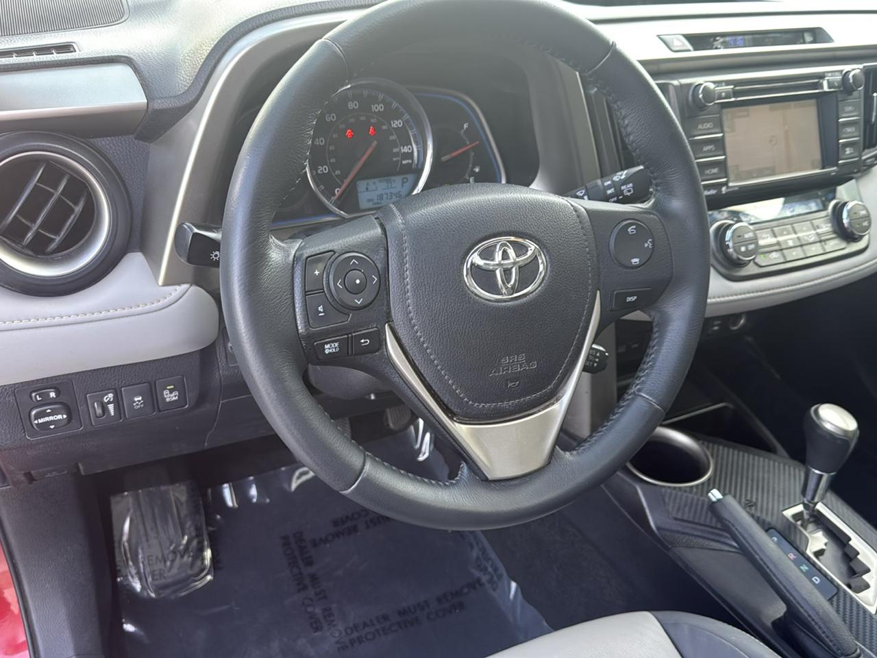 Toyota RAV4 FWD 4dr Limited (Natl) 2015