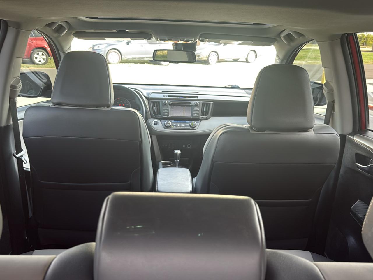 Toyota RAV4 FWD 4dr Limited (Natl) 2015