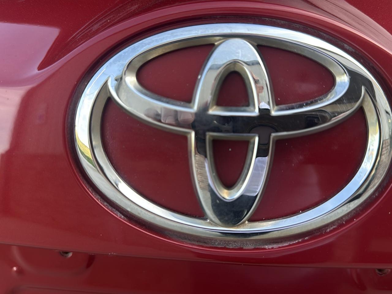 Toyota RAV4 FWD 4dr Limited (Natl) 2015