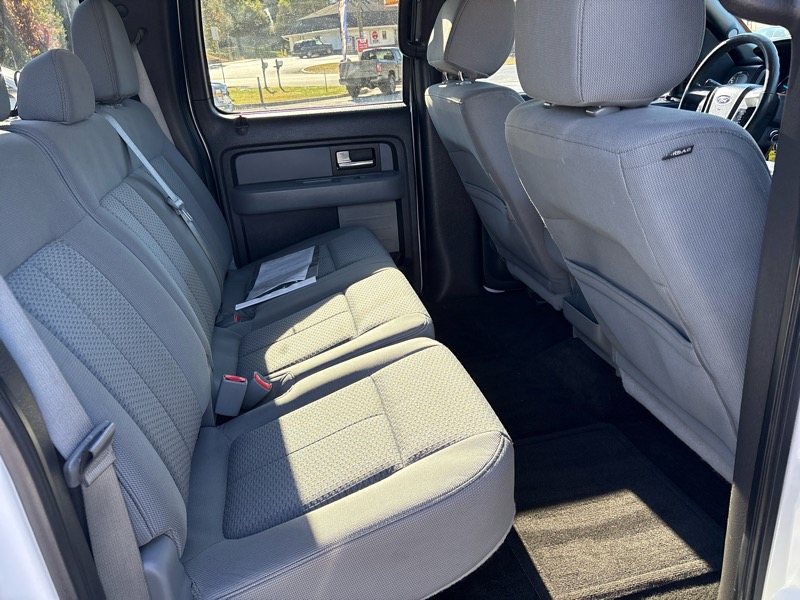 Ford F-150 4WD SuperCrew 145" XLT 2014 Ford F-150 4WD SuperCrew 145" XLT 2014