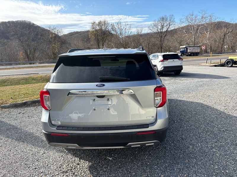 2020 Ford Explorer XLT photo 4