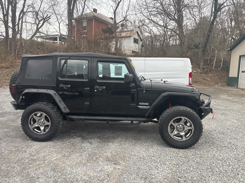 Jeep Wrangler Unlimited 4WD 4dr Sport 2013