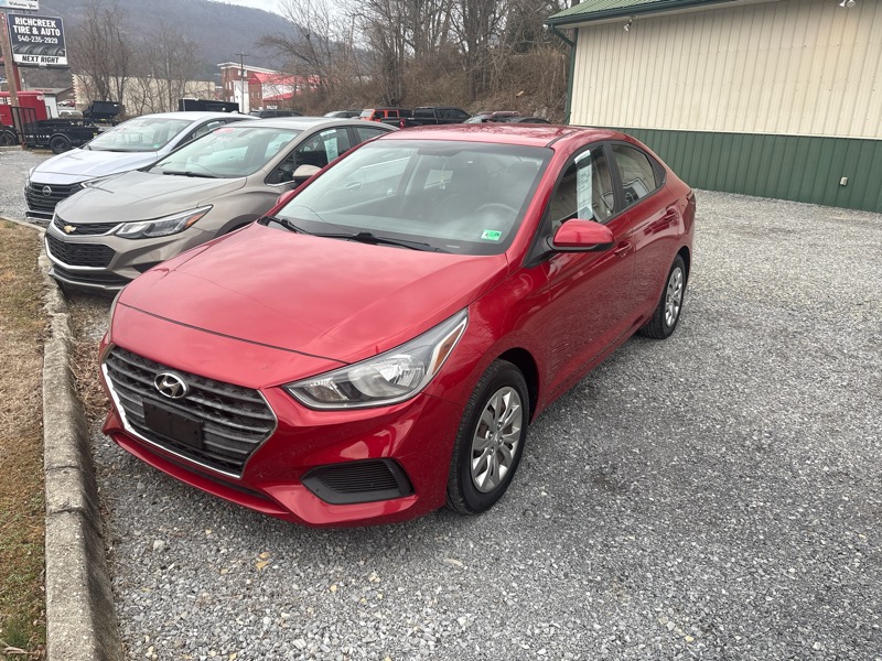2018 Hyundai Accent SE's photo