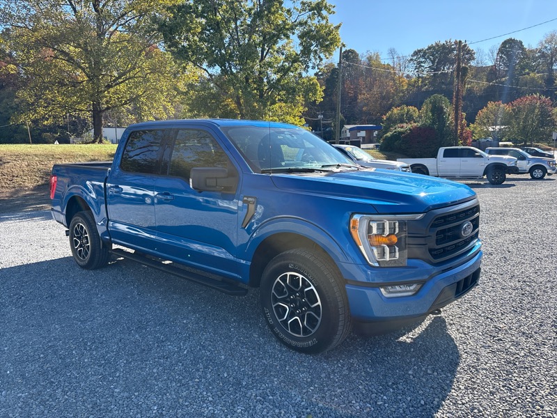 Ford F-150 4WD SuperCrew 145" XLT 2021 Ford F-150 4WD SuperCrew 145" XLT 2021
