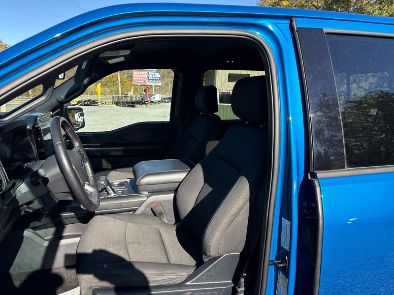 Ford F-150 4WD SuperCrew 145" XLT 2021 Ford F-150 4WD SuperCrew 145" XLT 2021
