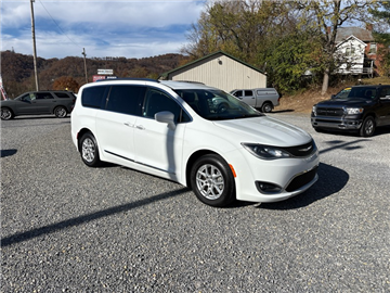 2020 Chrysler Pacifica Touring L FWD