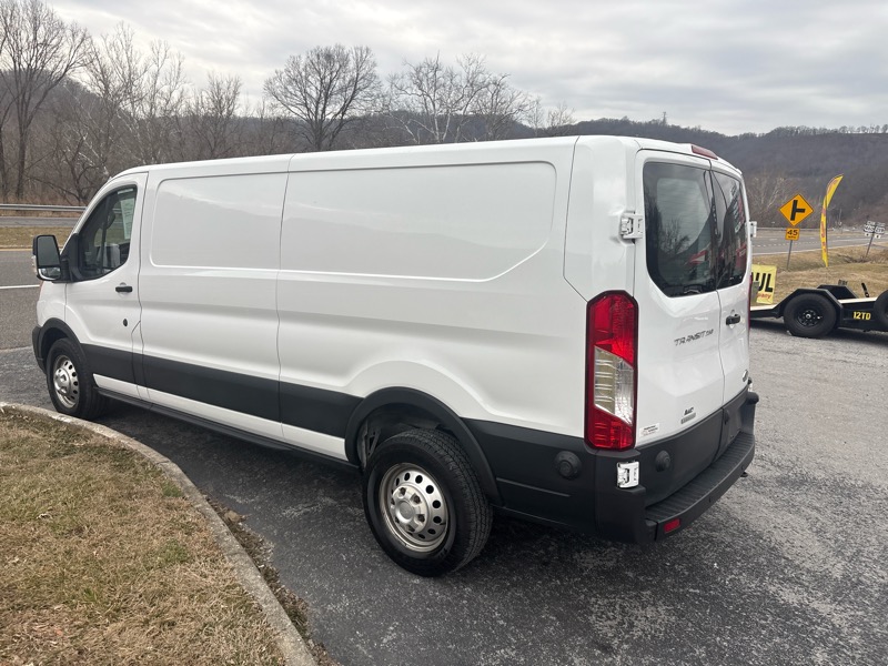 Ford Transit Cargo Van T-250 130" Low Rf 9070 GVWR AWD 2022