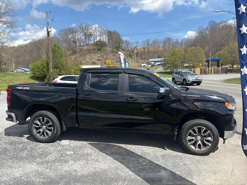 Chevrolet Silverado 1500 4WD Crew Cab 147" LT w/2FL 2023