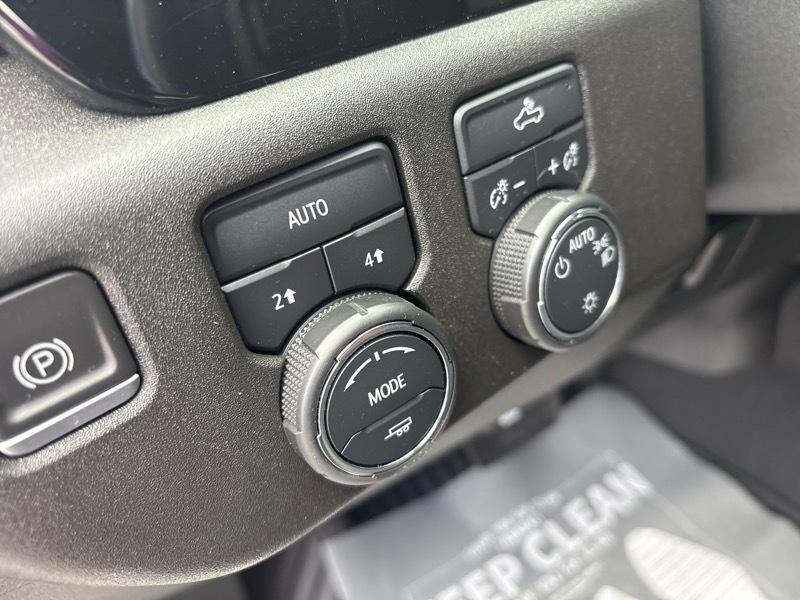 Chevrolet Silverado 1500 4WD Crew Cab 147" LT w/2FL 2023