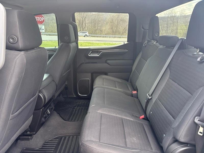 Chevrolet Silverado 1500 4WD Crew Cab 147" LT w/2FL 2023