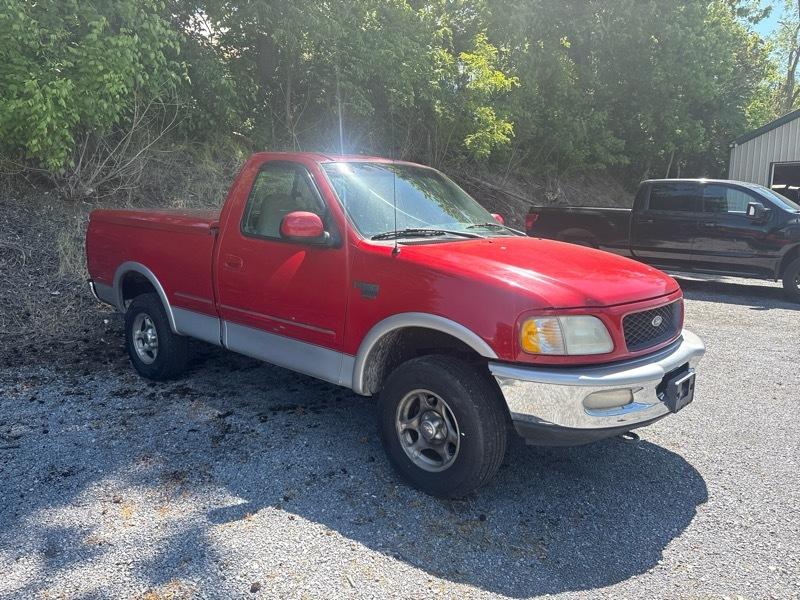 1998 Ford F-150 Reg Cab 120" 4WD