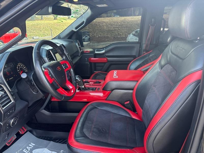 Ford F-150 4WD SuperCrew 139" Lariat 2016