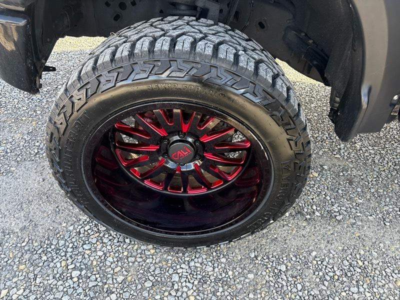 Ford F-150 4WD SuperCrew 139" Lariat 2016