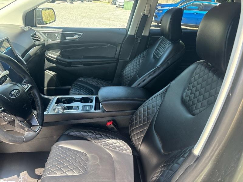 Ford Edge Titanium AWD 2024