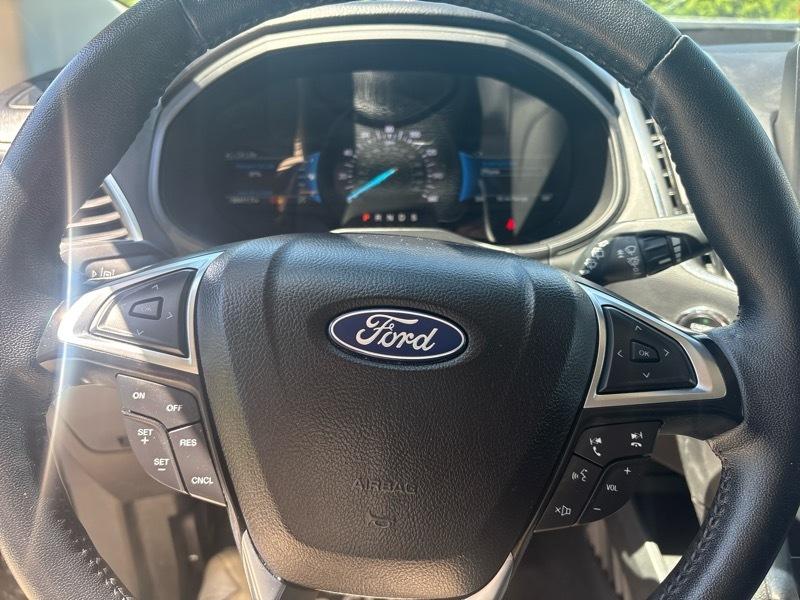 Ford Edge Titanium AWD 2024