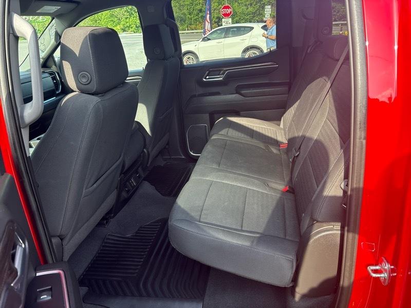 Chevrolet Silverado 1500 4WD Crew Cab 147" LT w/1LT 2023