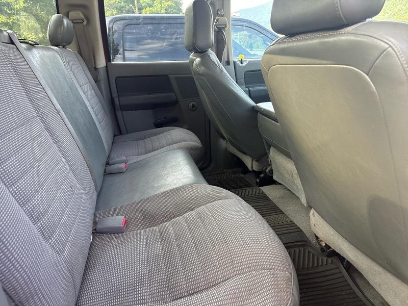 Dodge Ram 2500 4WD Quad Cab 140.5" SLT 2008