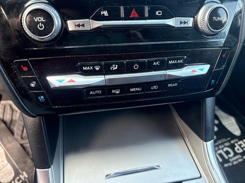 Ford Explorer Platinum 4WD 2021