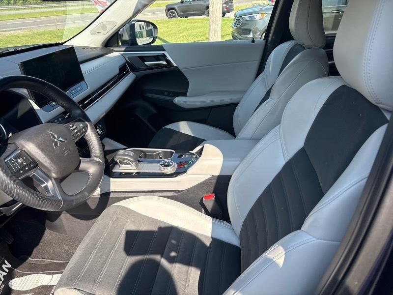 Mitsubishi Outlander SE S-AWC 2025