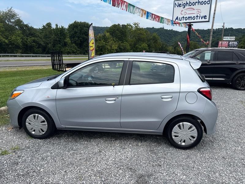 Mitsubishi Mirage ES CVT 2024