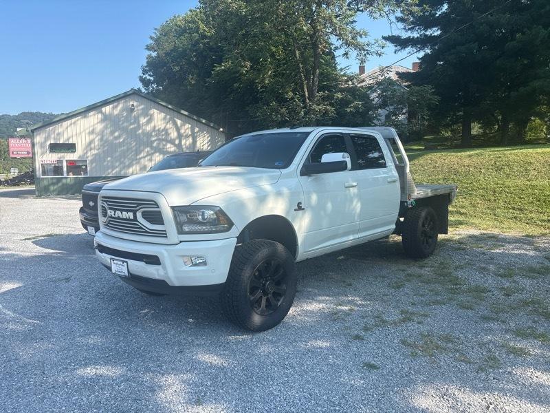 RAM 2500 Laramie 4x4 Crew Cab 6'4" Box 2018