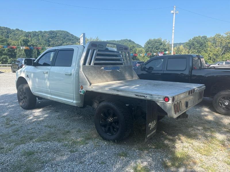 RAM 2500 Laramie 4x4 Crew Cab 6'4" Box 2018
